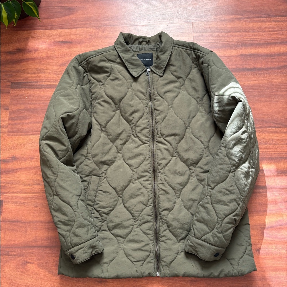 Green Lightweight Quilted Shirt Jacket with Diamond Stitching
